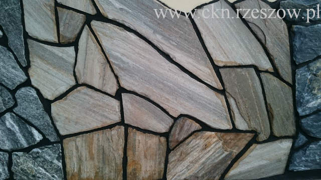 zdjęcie realizacji: KN 20 Kamień kwarcyt szaro rdzawy
